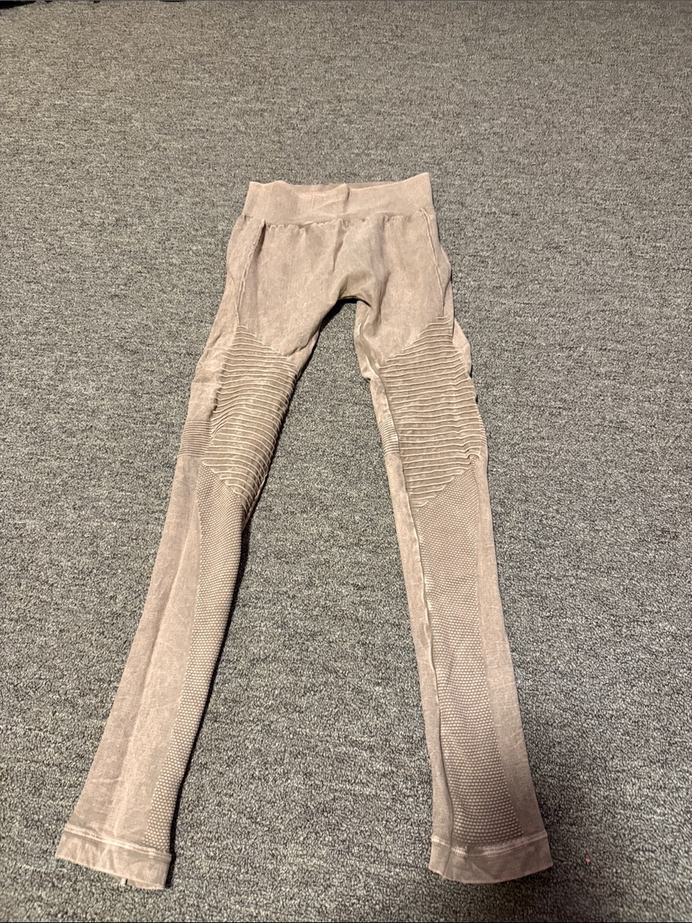 Nikibiki Taupe Ribbed Detail Leggings